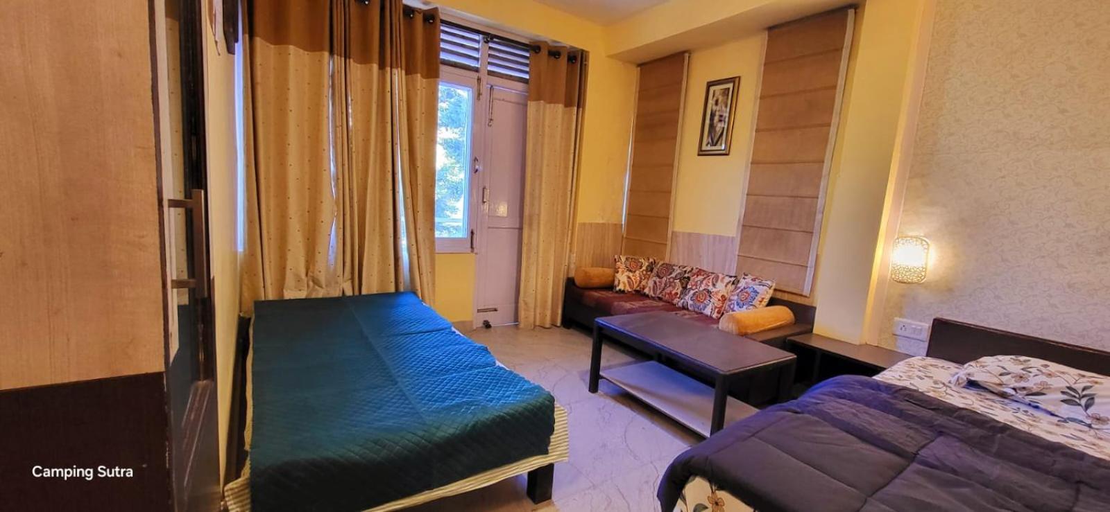 Hotel The Club Nine Mukteshwar Exterior photo